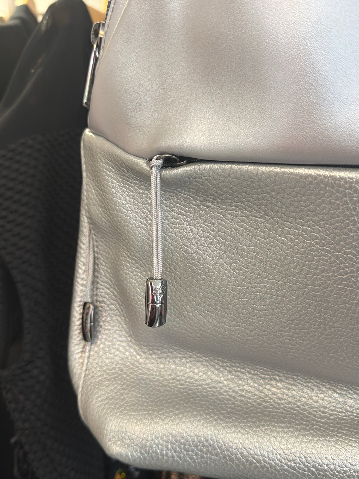 Mandarina Duck Silver Leather Backpack